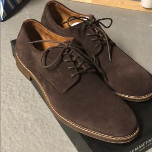 Brown suede Kenneth Cole man shoes